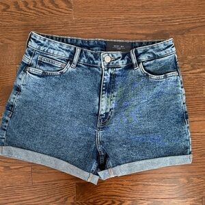 Noisy May Medium Blue Cuffed Denim Shorts